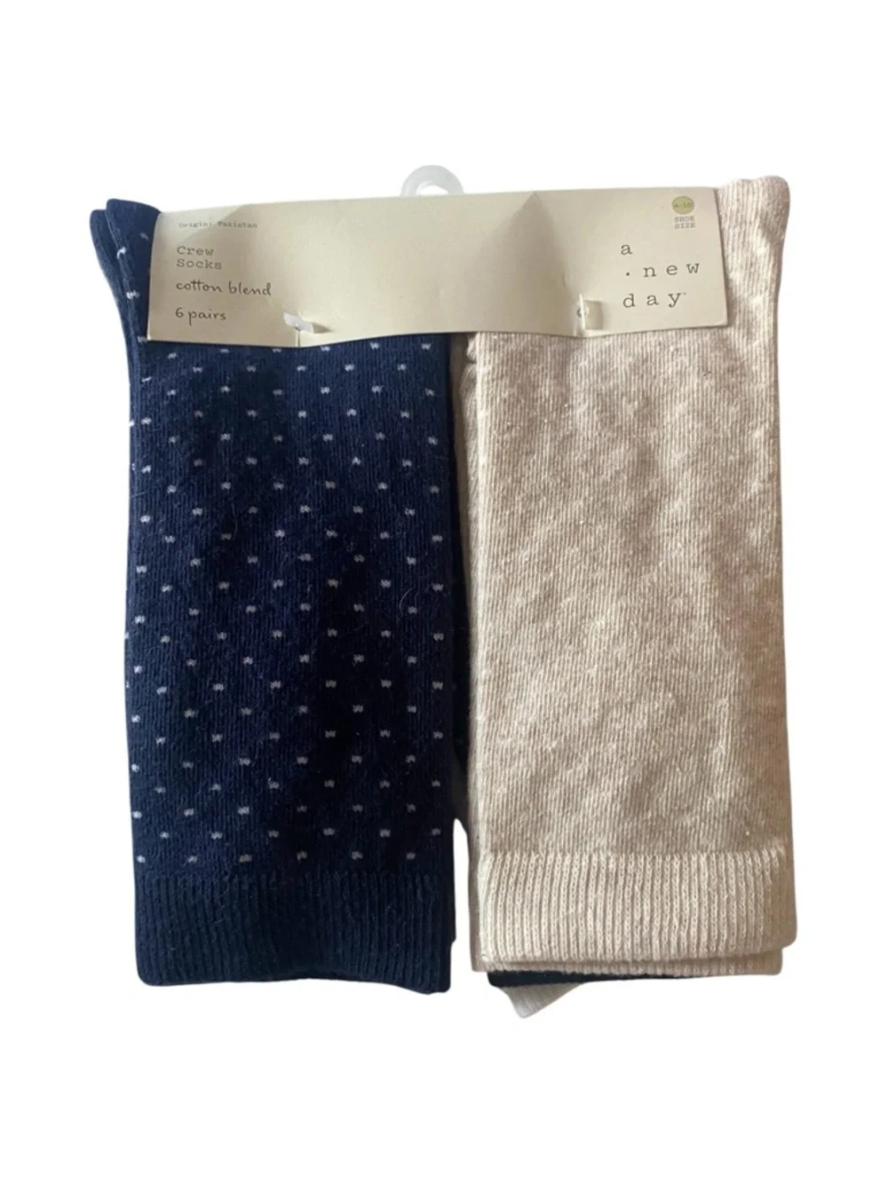 NWT-WOMENS SOCK BUNDLE-BEARPAW-A NEW DAY-XTEMP-TOTAL OF 14 PAIRS